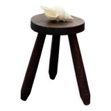 Tripod farm stool
