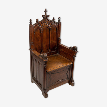 Neo-Gothic walnut armchair, nineteenth century