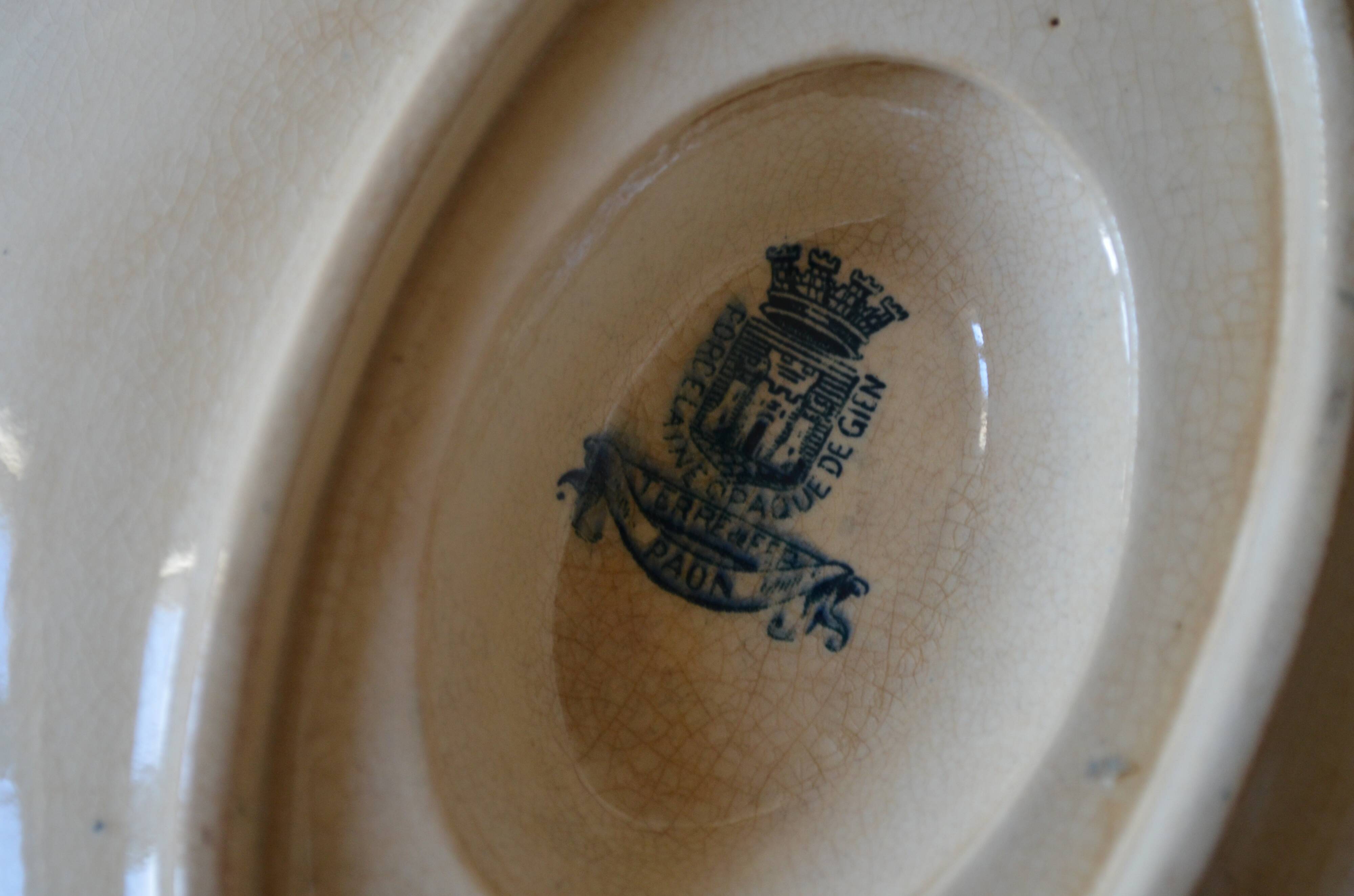 Iron earth peacock pattern service