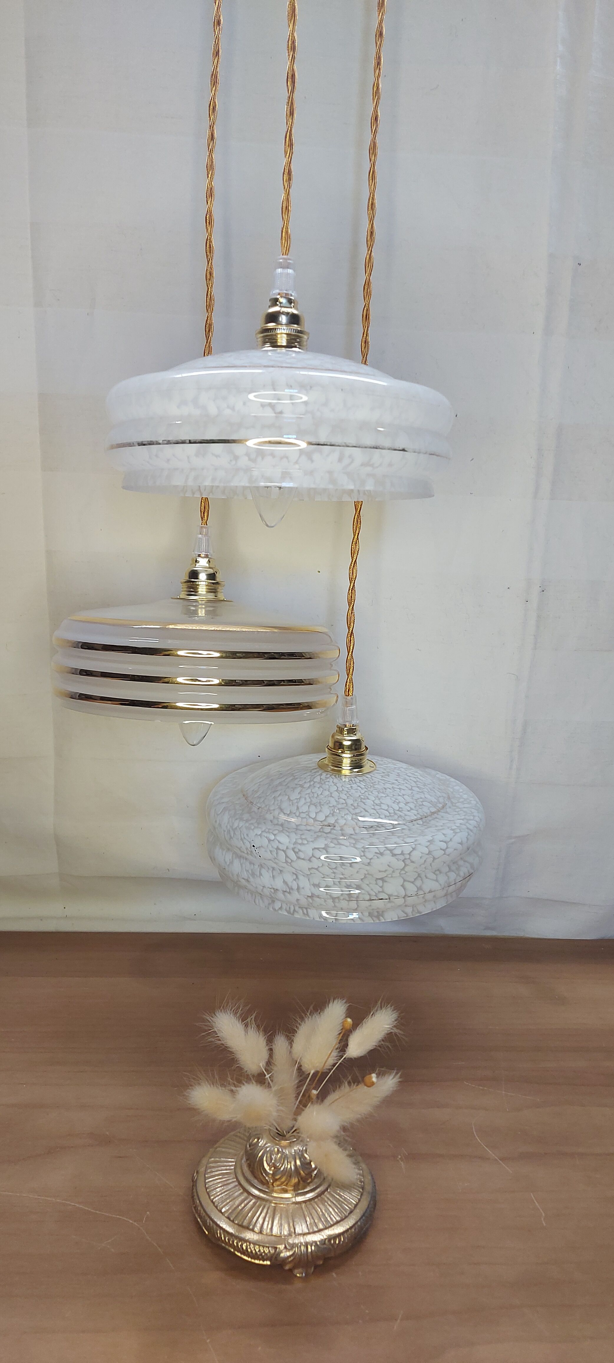 Vintage art deco pendant lamp