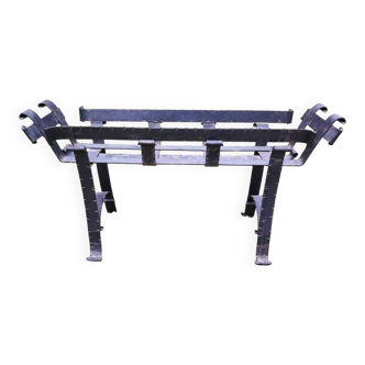 Support à bûches, jardinière en fer forgé