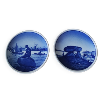 Set of 2 small vintage Denmark blue porcelain hanging cup plates