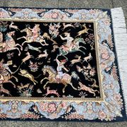 Tapis en soie Indo-Persan scène de chasse