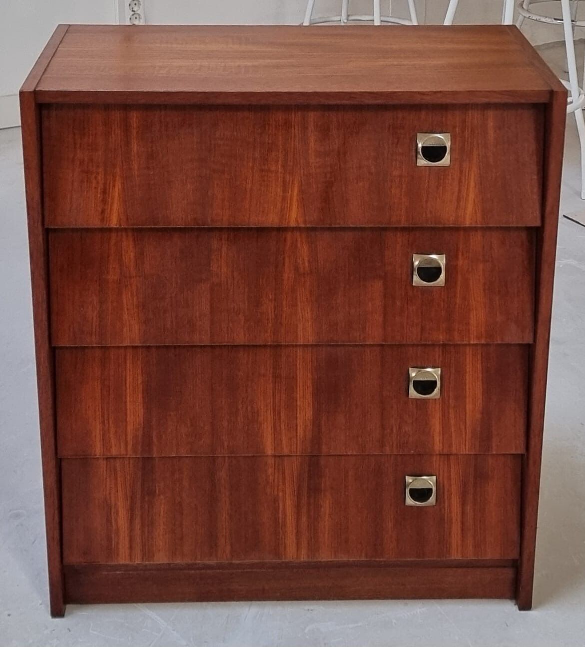 Armoire à chaussures du milieu du siècle