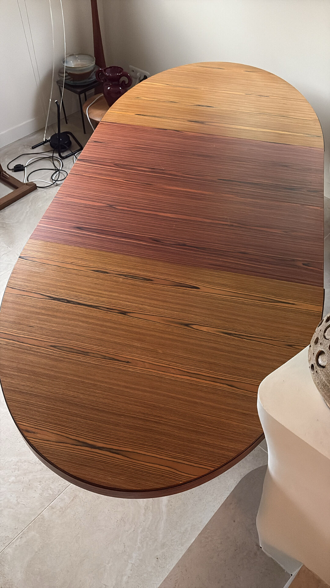 Table ovale Baumann