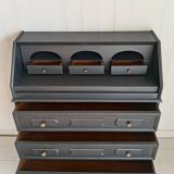 Scriban chest of drawers