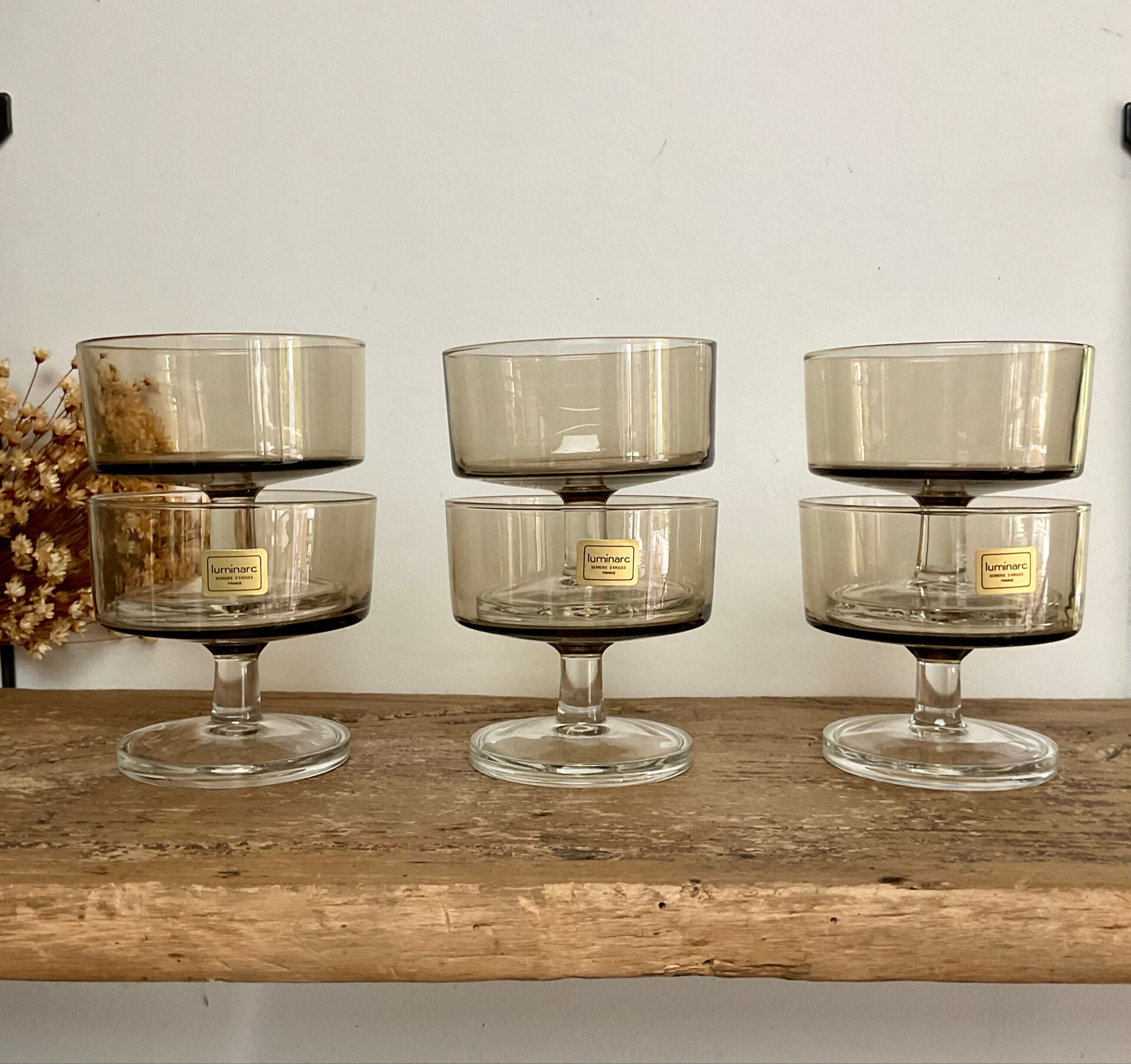 6 vintage smoked glass coupes model "Sweden" France
