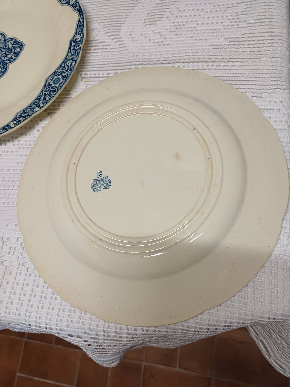 2 Gien Ironstone Flat Plates