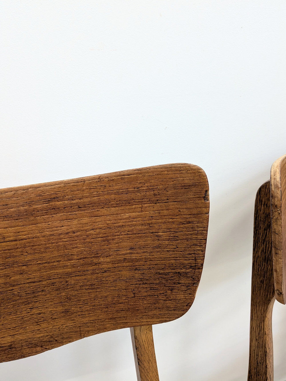 2 Scandinavian chairs