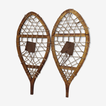 Paire de raquettes en bois