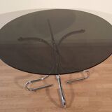 Table basse italienne du milieu du siècle en chrome et acier avec plateau rond en verre fumé, années 1960