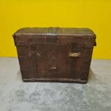 French leather and wooden carriage trunk 18th century