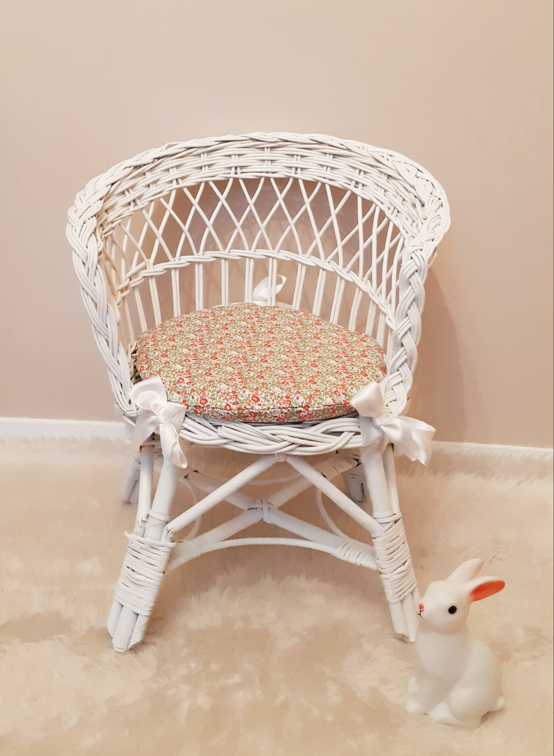 Child armchair in rattan