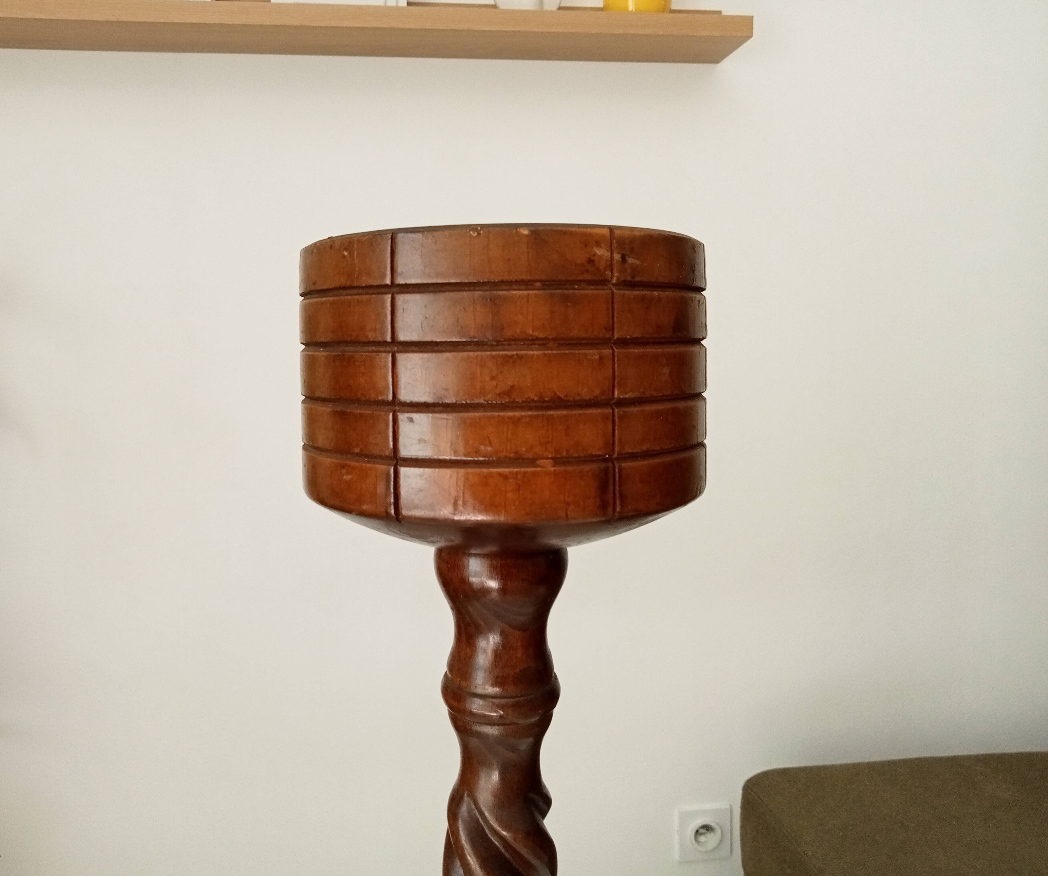 Antique turned wooden ashtray from the 50s/60s