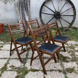 Set of 4 vintage folding chairs