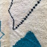 Moroccan Berber carpet Beni Ouarain with colorful patterns 2.32x1,66m