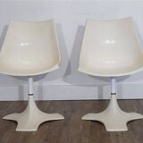 Paire de chaises en fibre de verre de Matti Suuronen