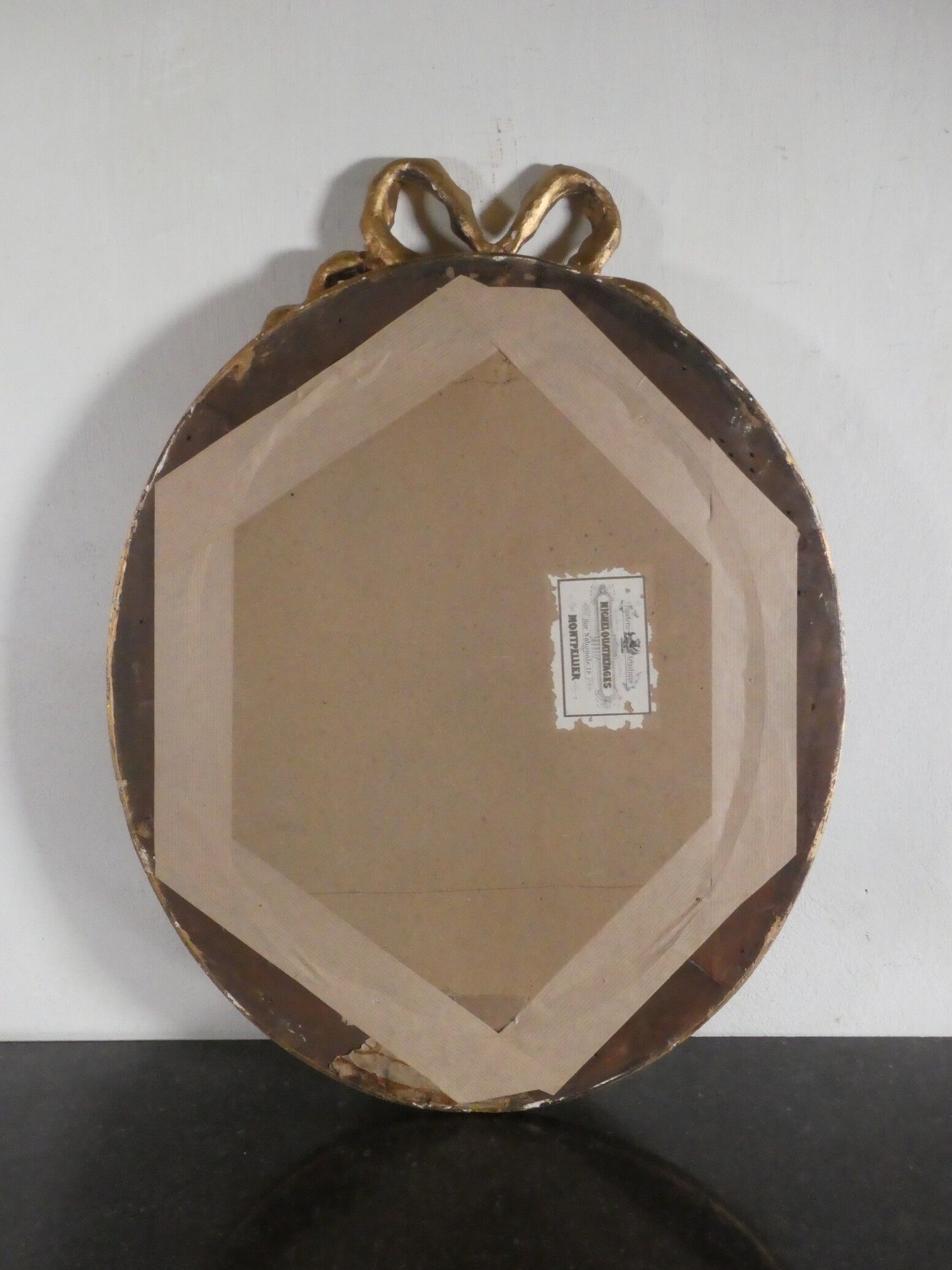Oval mirror 47x60cm