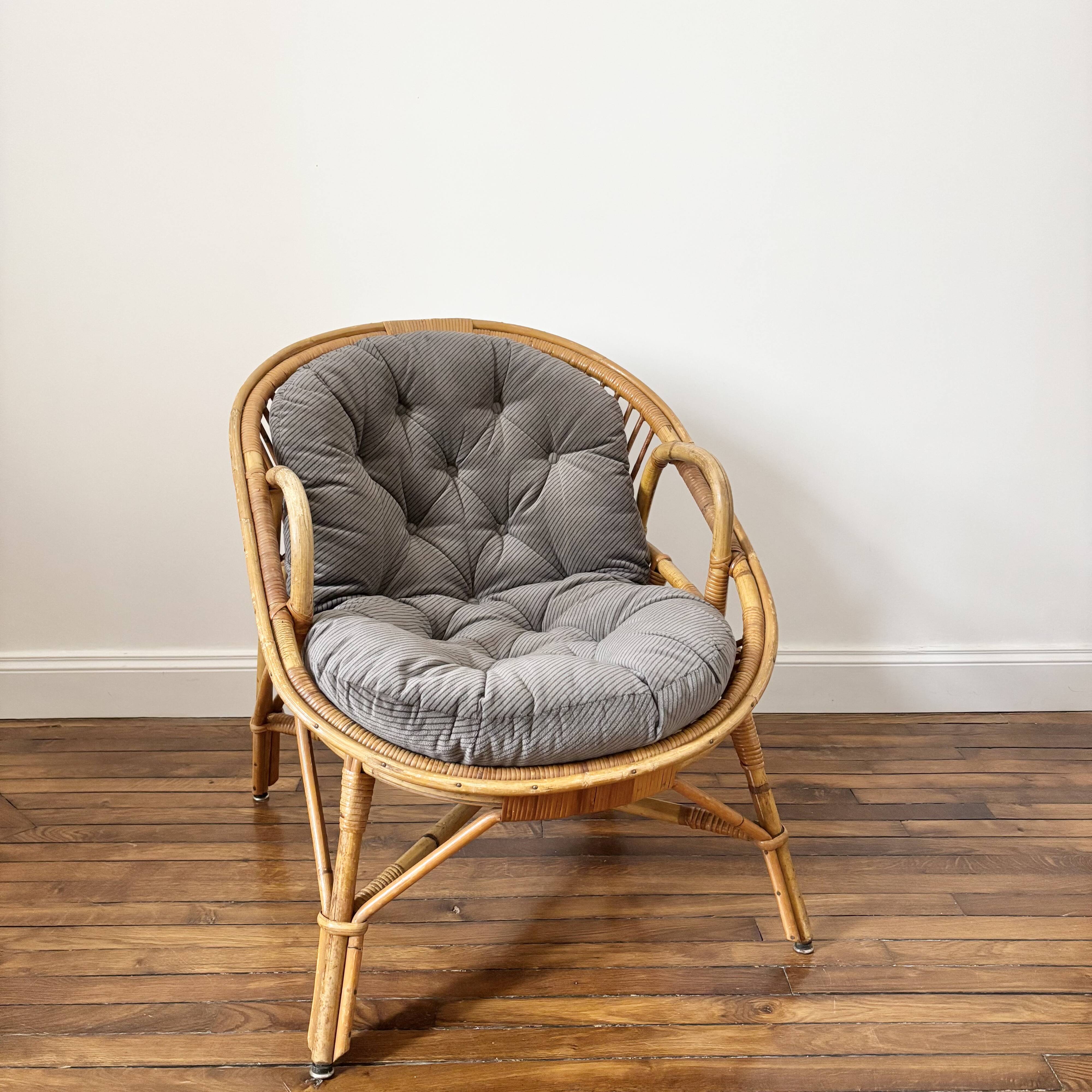 fauteuil en rotin vintage