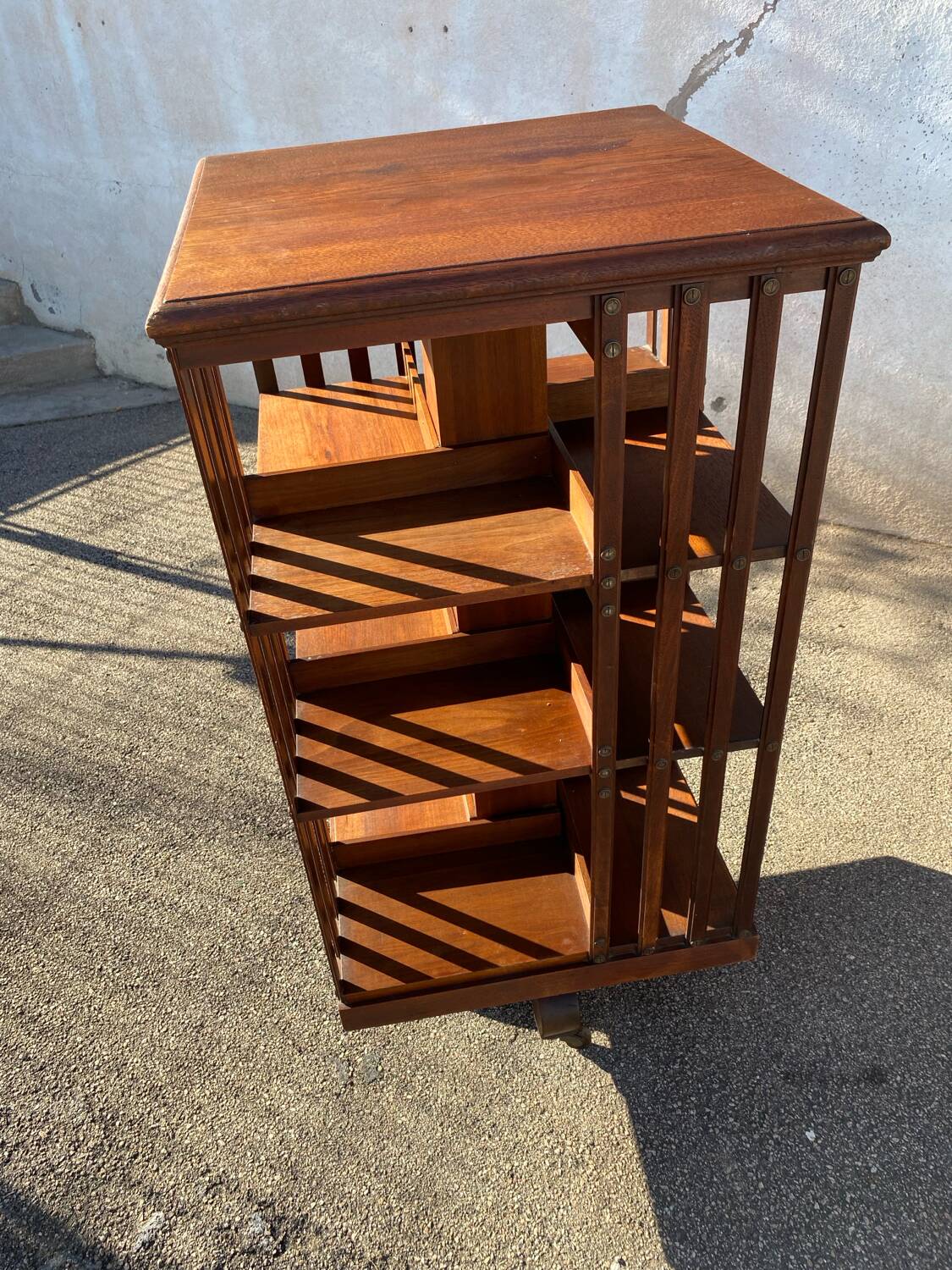 Terquem rotating library