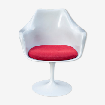 Fauteuil Tulip de Eero Saarinen édité par Knoll