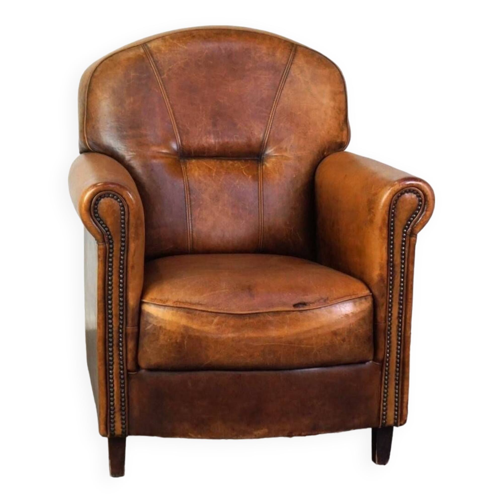 Super rugged sheepskin leather armchair with a wonderfully rugged look