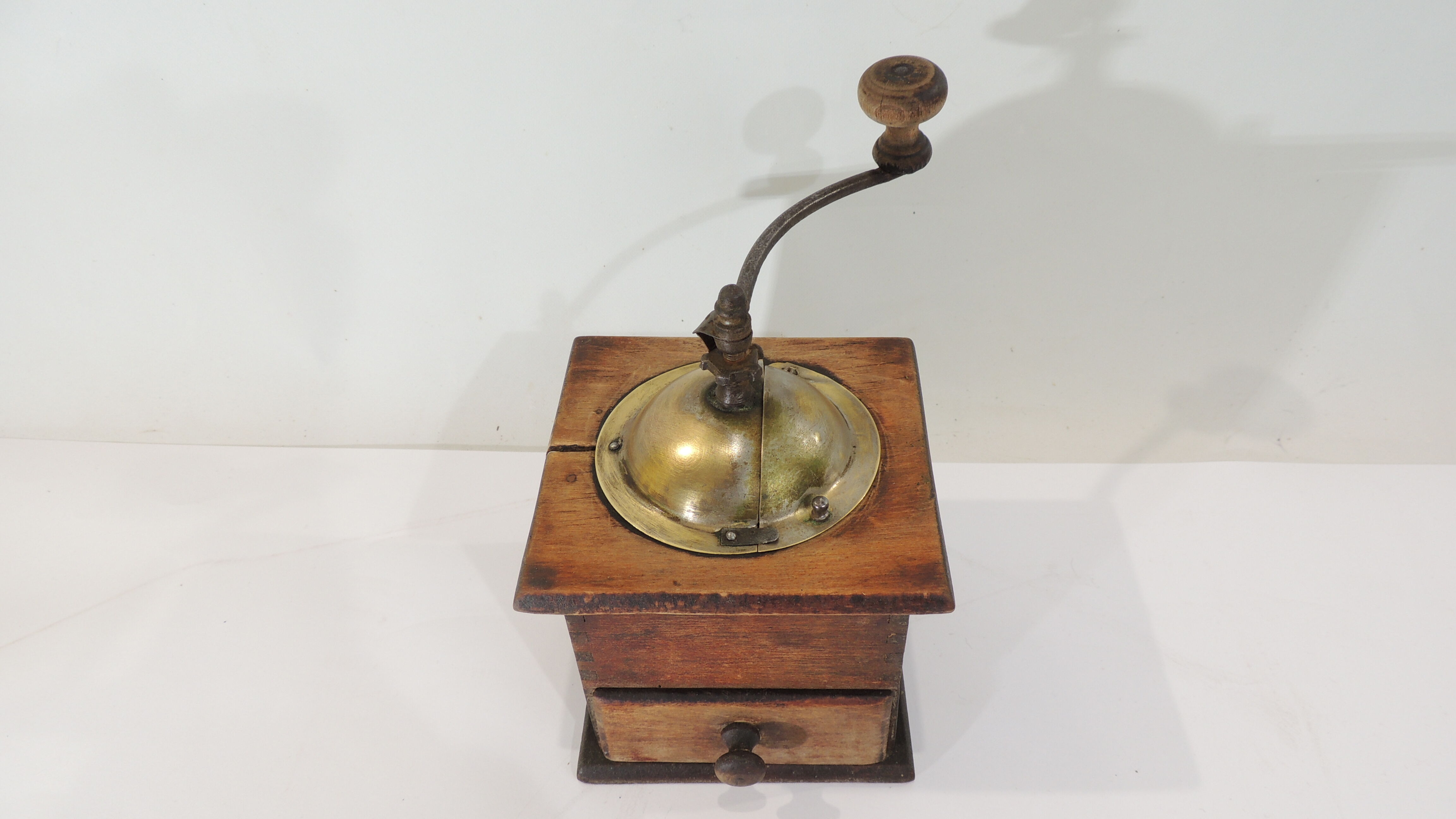 Wood/vintage coffee grinder