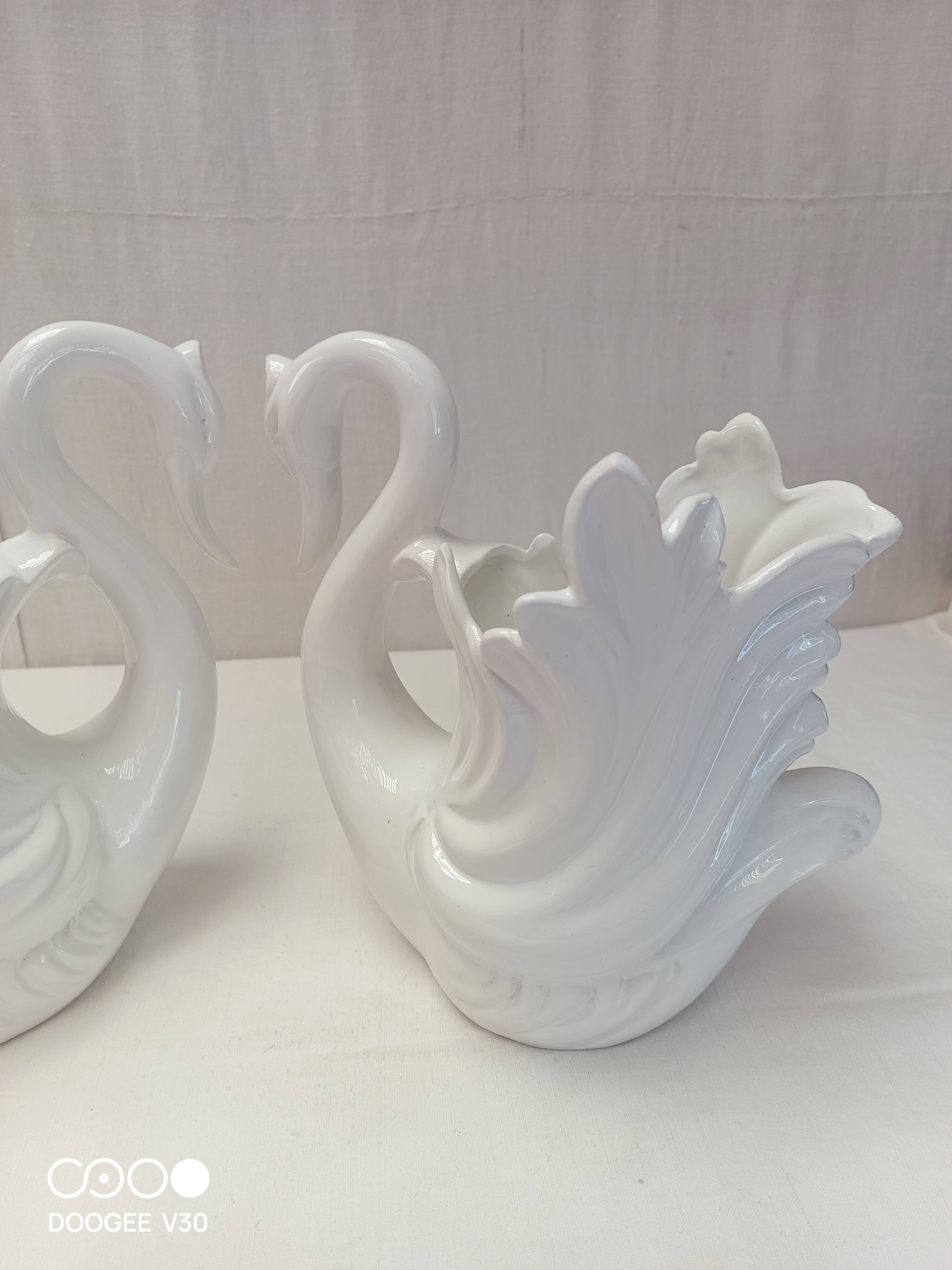 Swan pot holder pair porcelain ceramic vase decoration