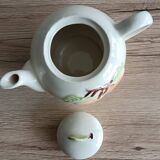 Slush teapot with embossed fruit decoration