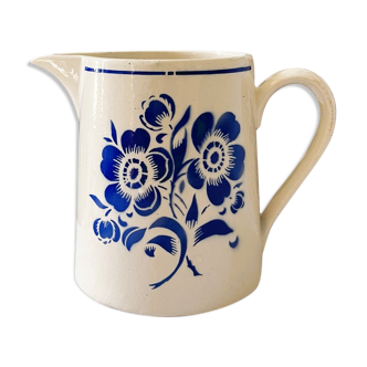 Milk pot or broc in Badonviller earthenware