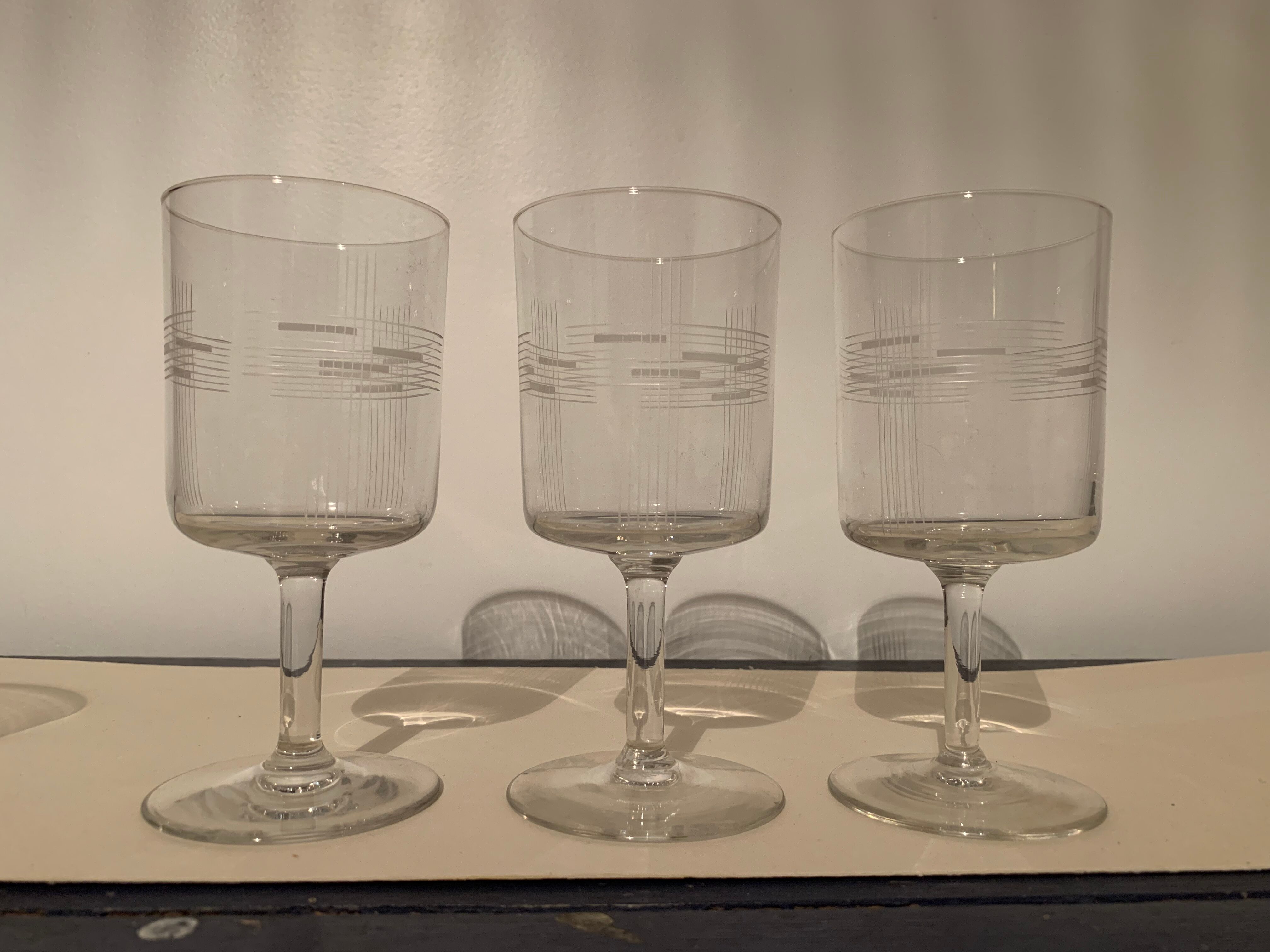 Set of 8 glasses with chiseled crystal stems 50s