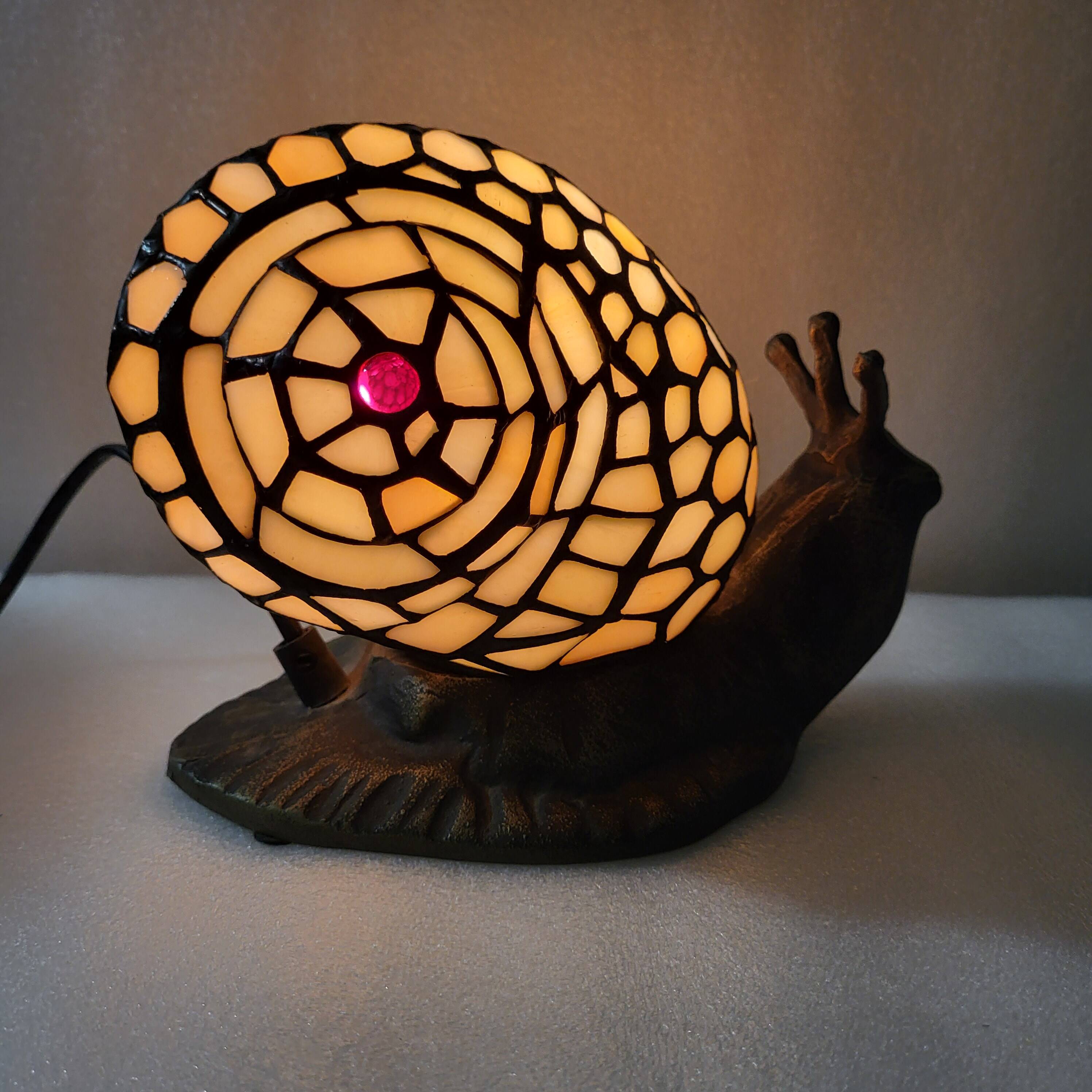 Lampe escargot en vitrail, style Tiffany, Honsel leuchten