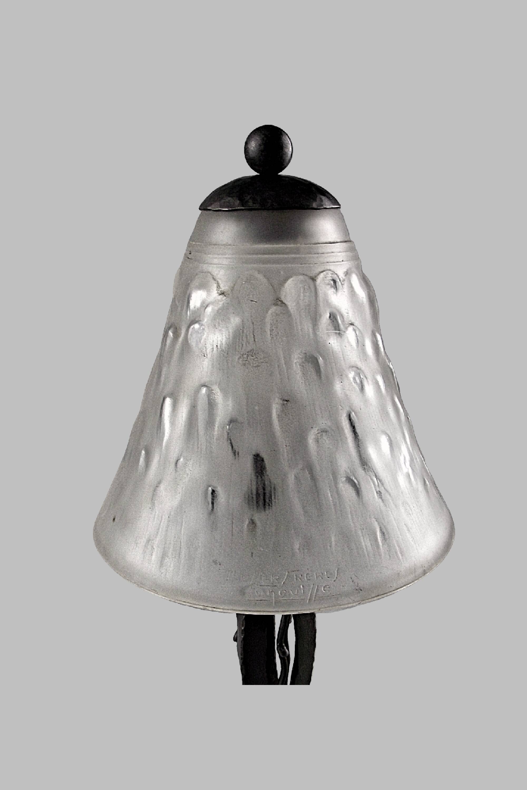 Lampe art deco verre signé muller frères