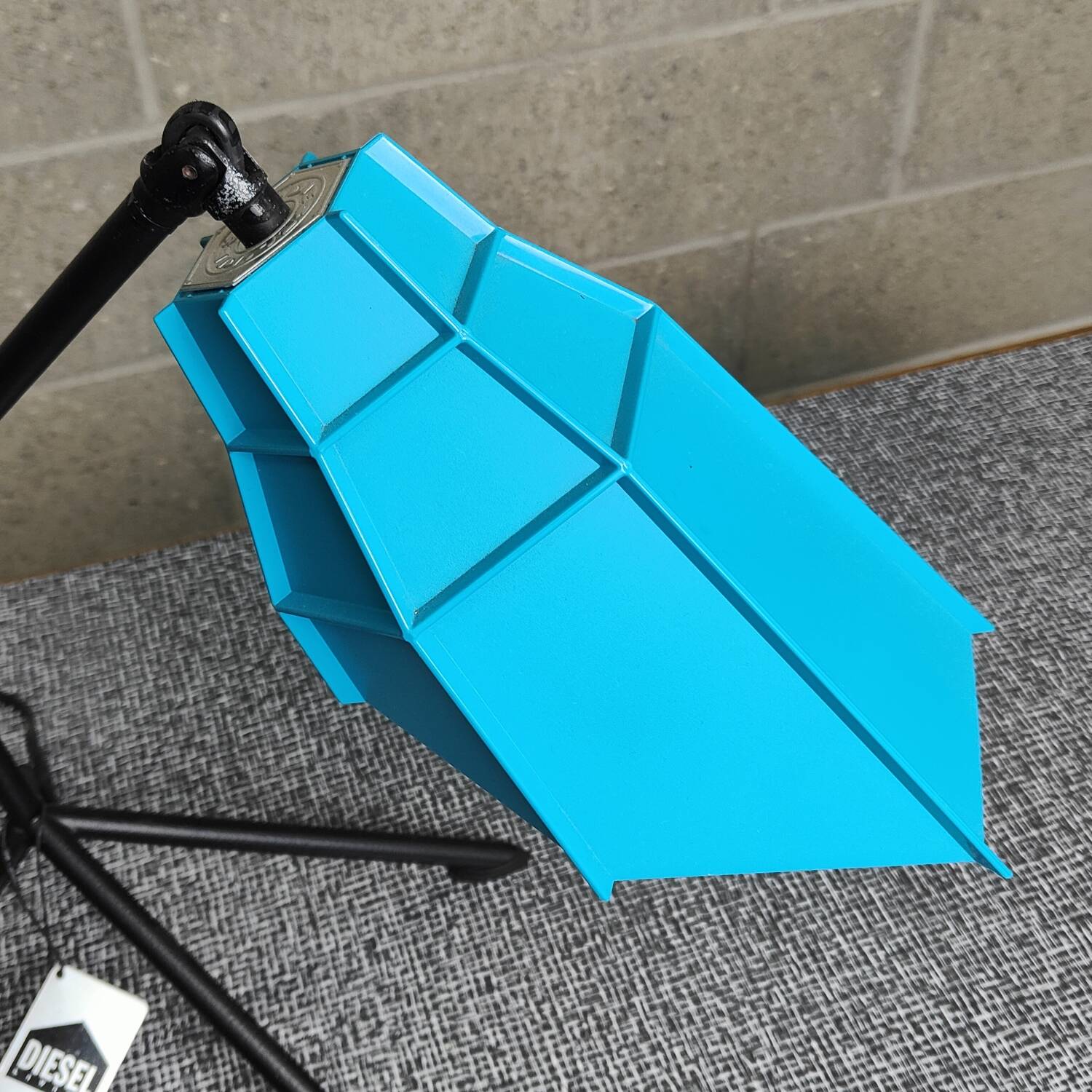 Pett Nero Diesel table lamp by Foscarini