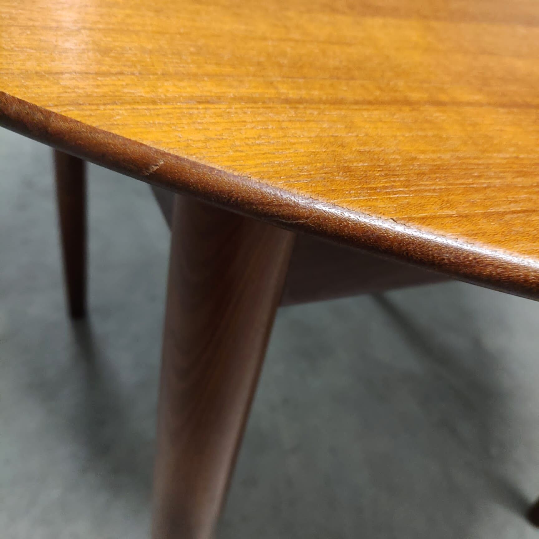 Vintage table with Girsberger teak extension