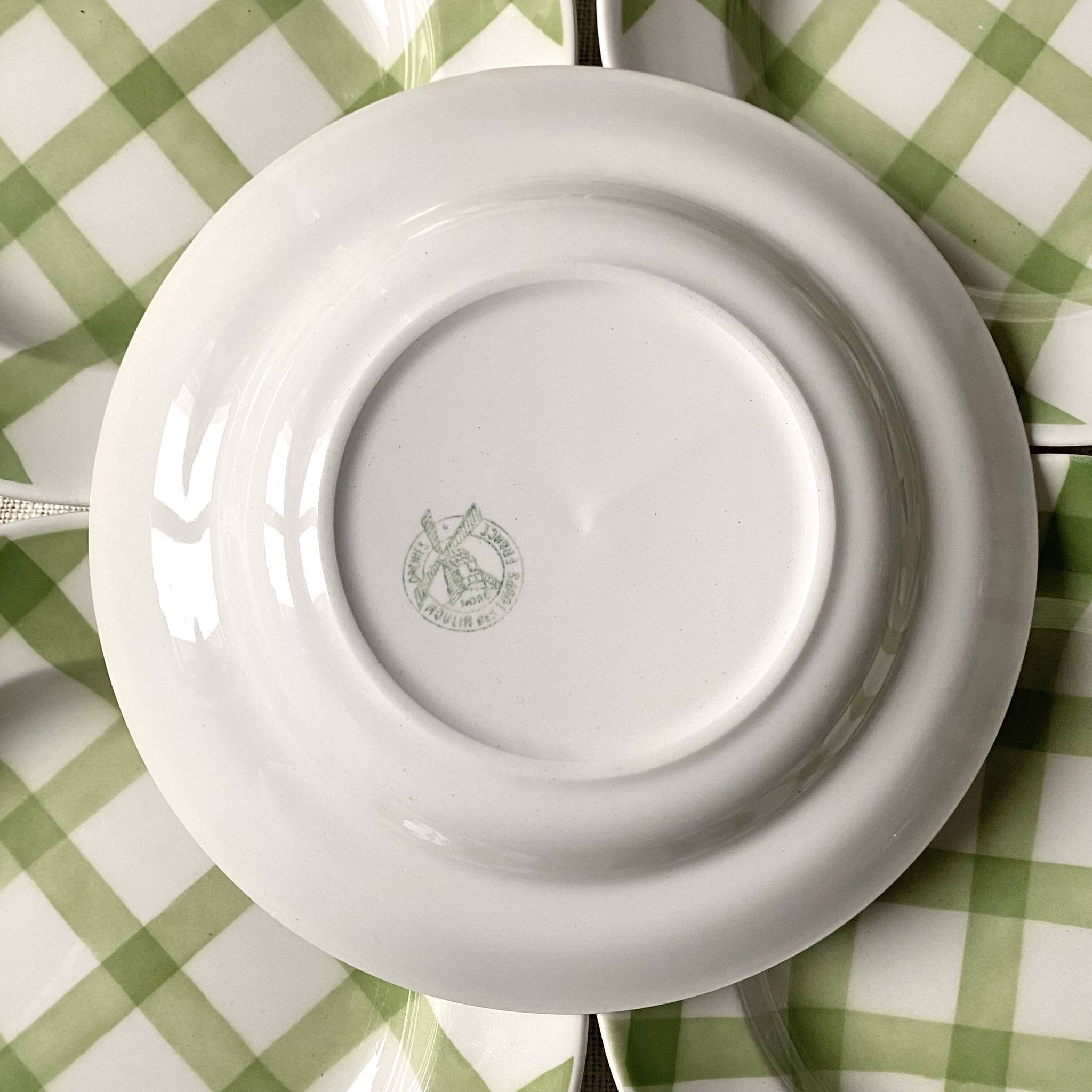 Moulins des loups soup plates, green grid