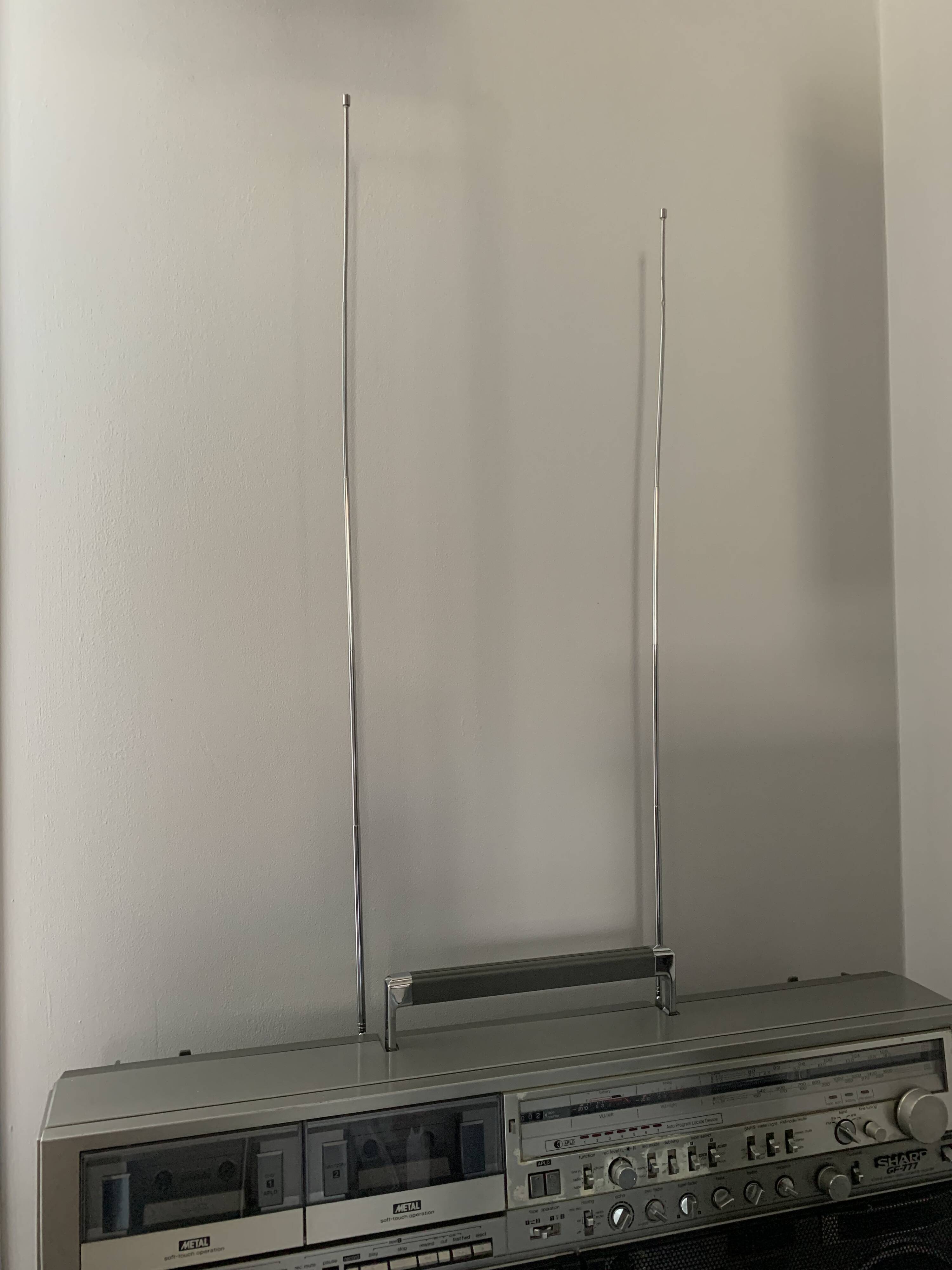 BOOMBOX GHETTO BLASTER