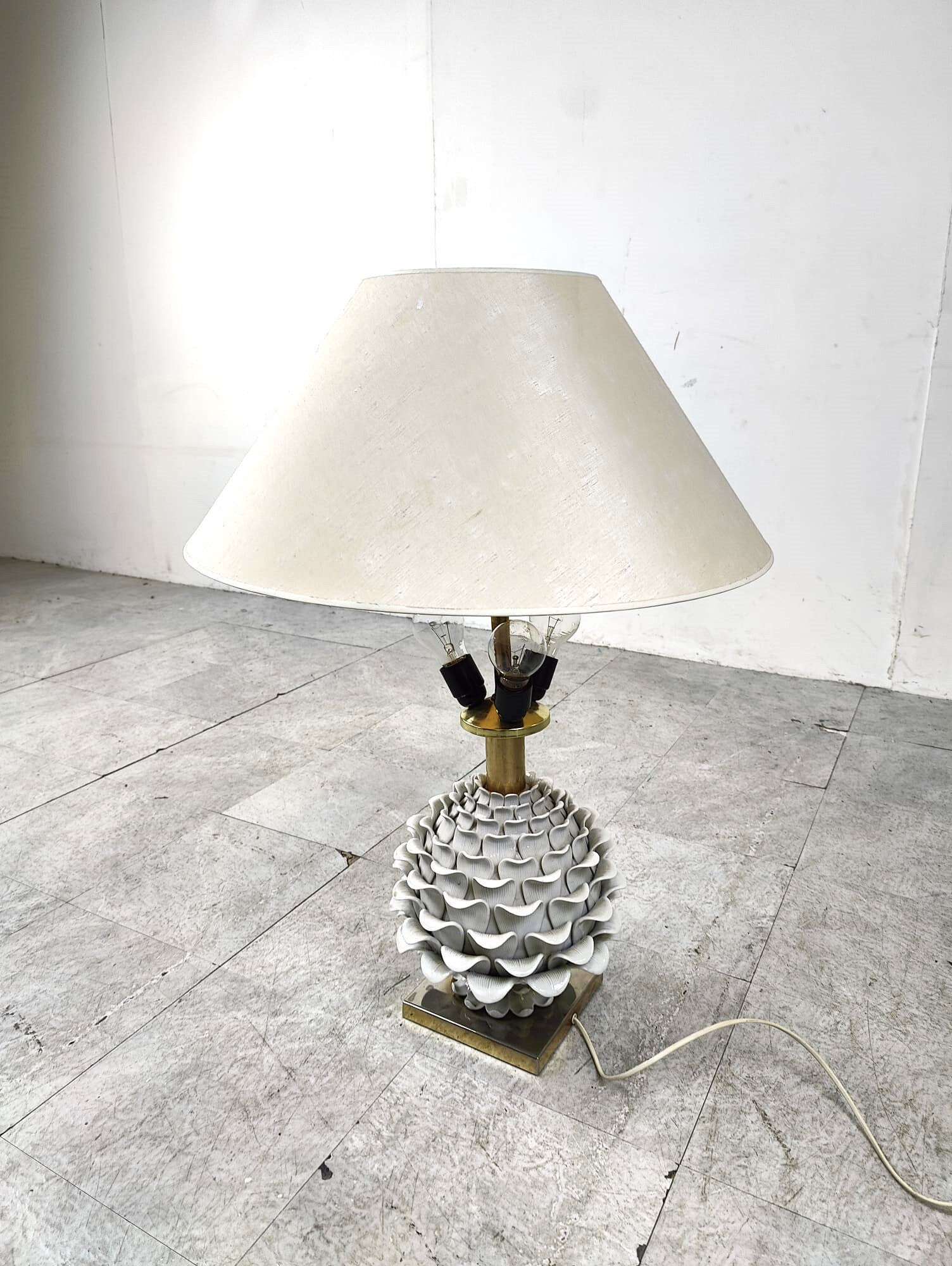 Vintage Italian ceramic artichoke table lamp, 1960s