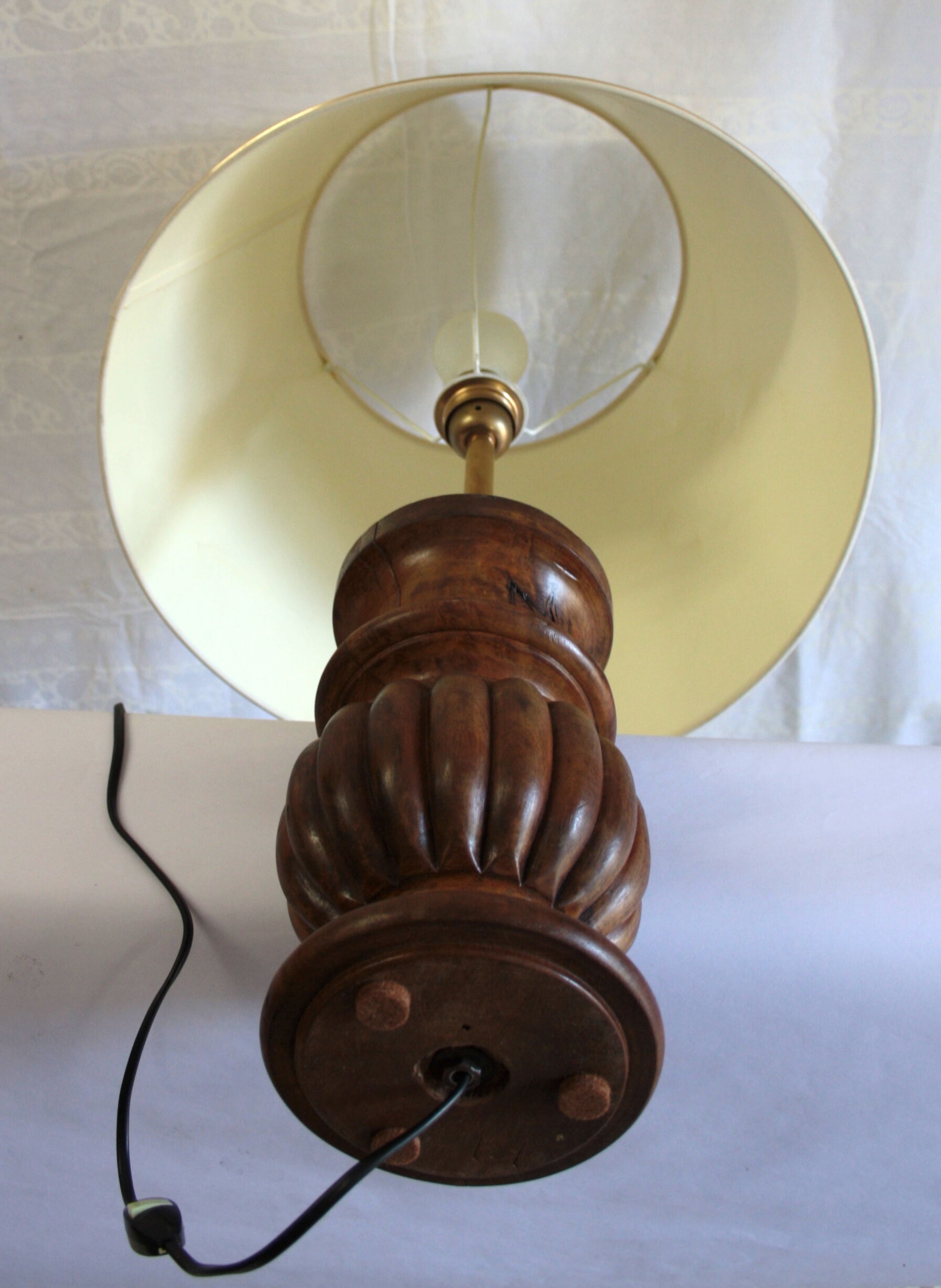 Table lamp - wooden foot XIX