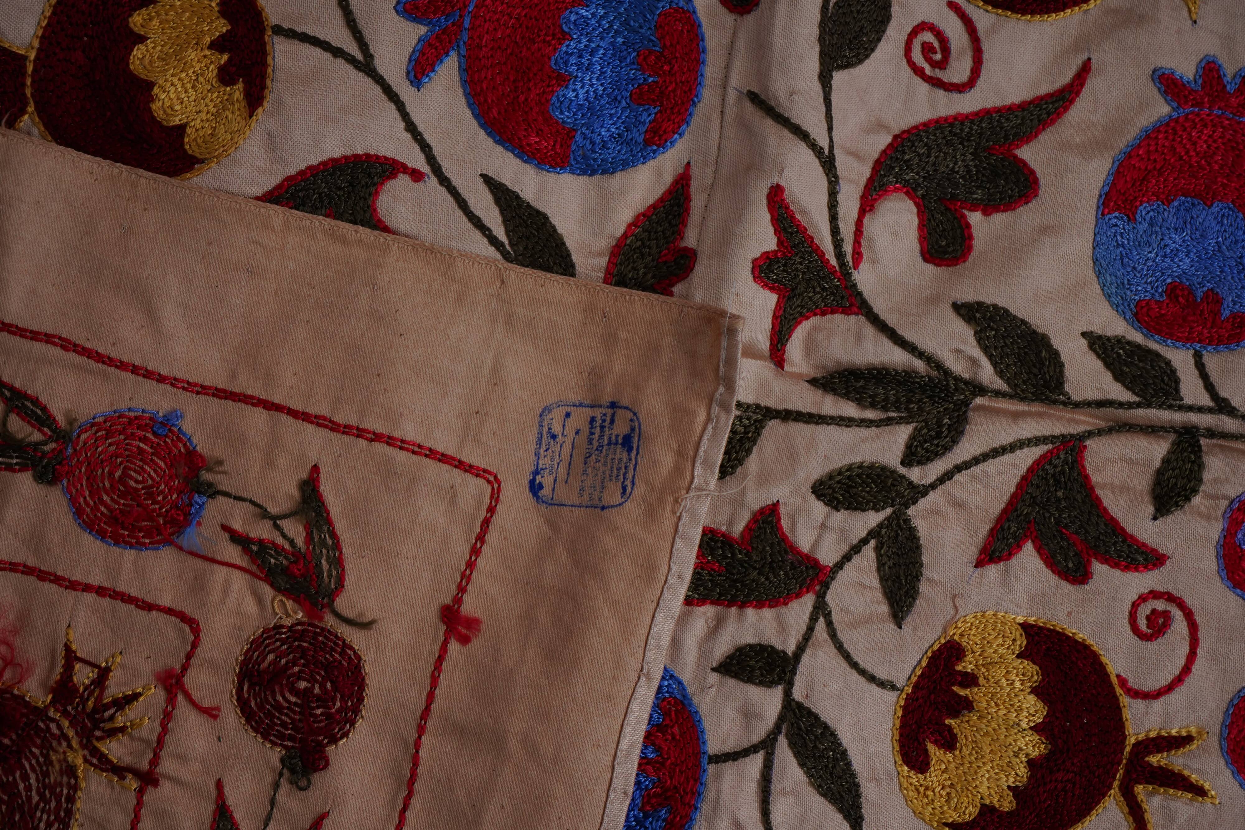 Hand-knotted rug, vintage Turkish rug 104x185 cm