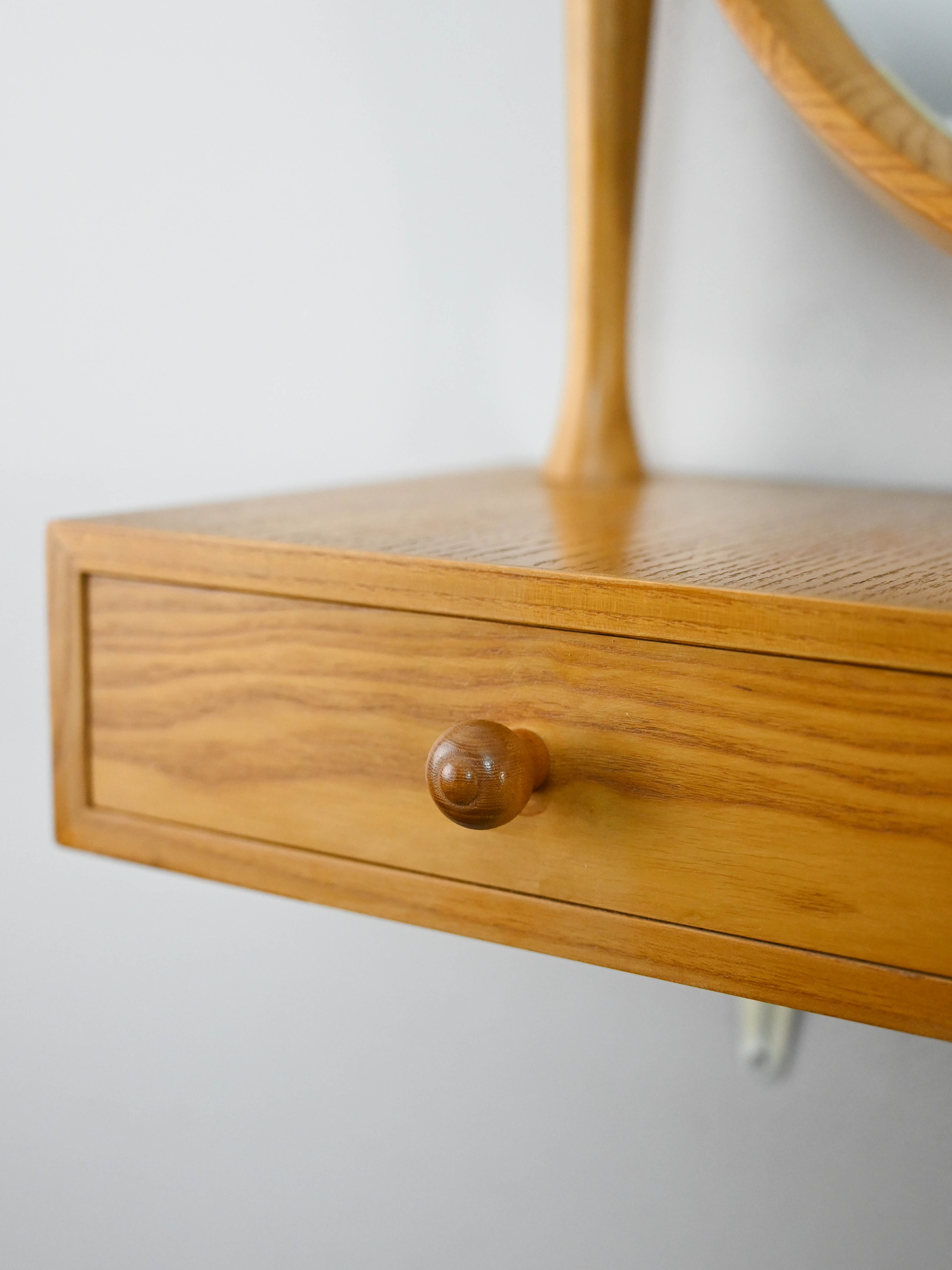 Vintage mirror with shelf and drawers