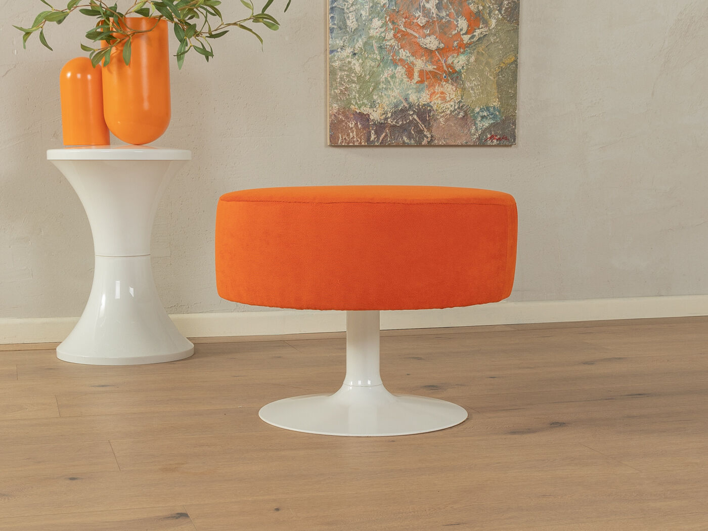 Space age stool by Tamburin
