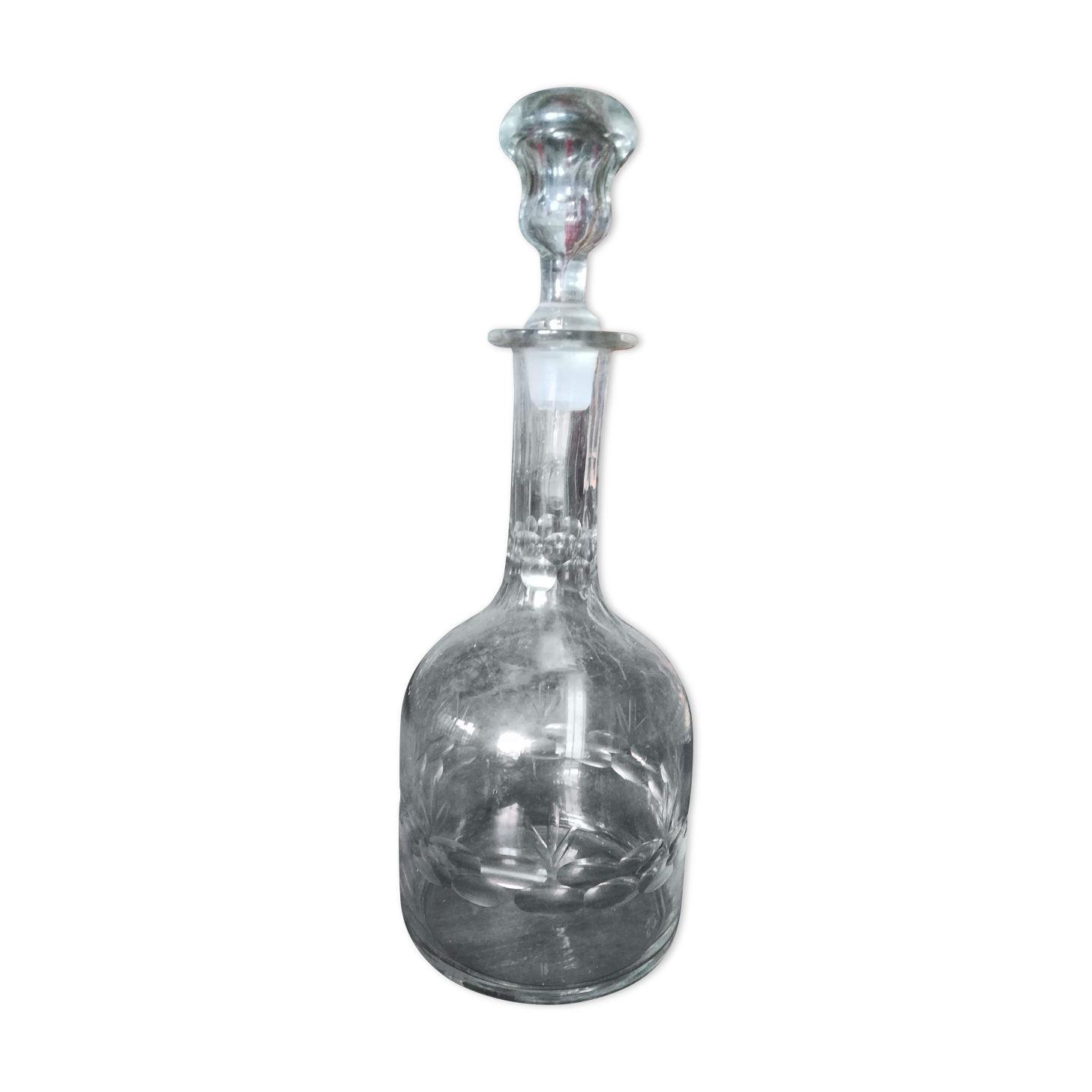 Chiseled glass carafe