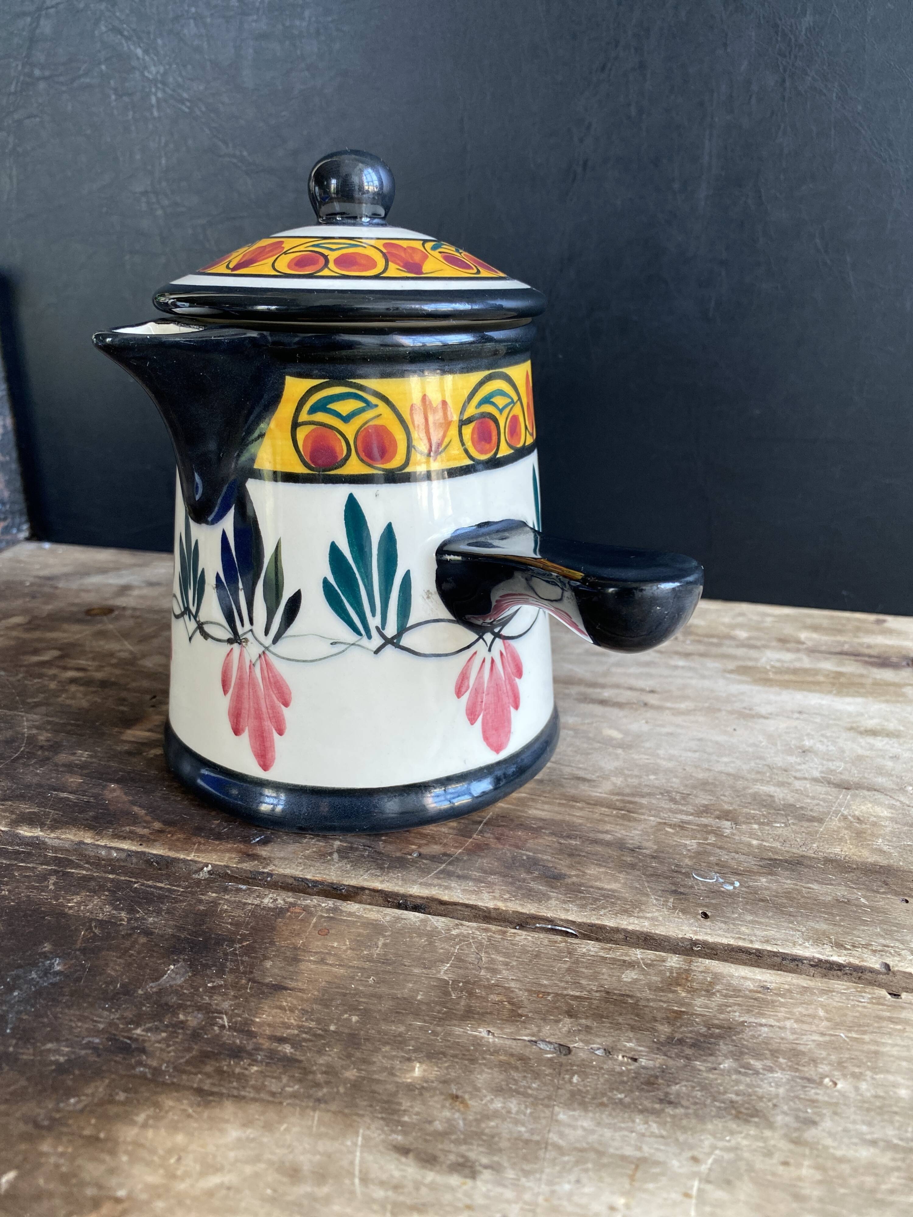 Superb authentic jug / chocolate pot from the Saint-Jean factory.