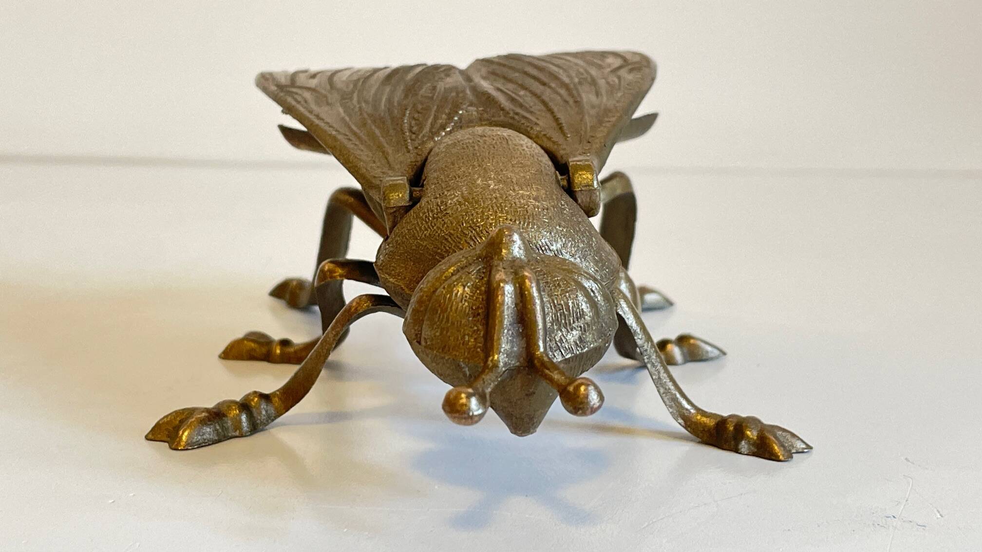 Vintage fly ashtray in patinated metal