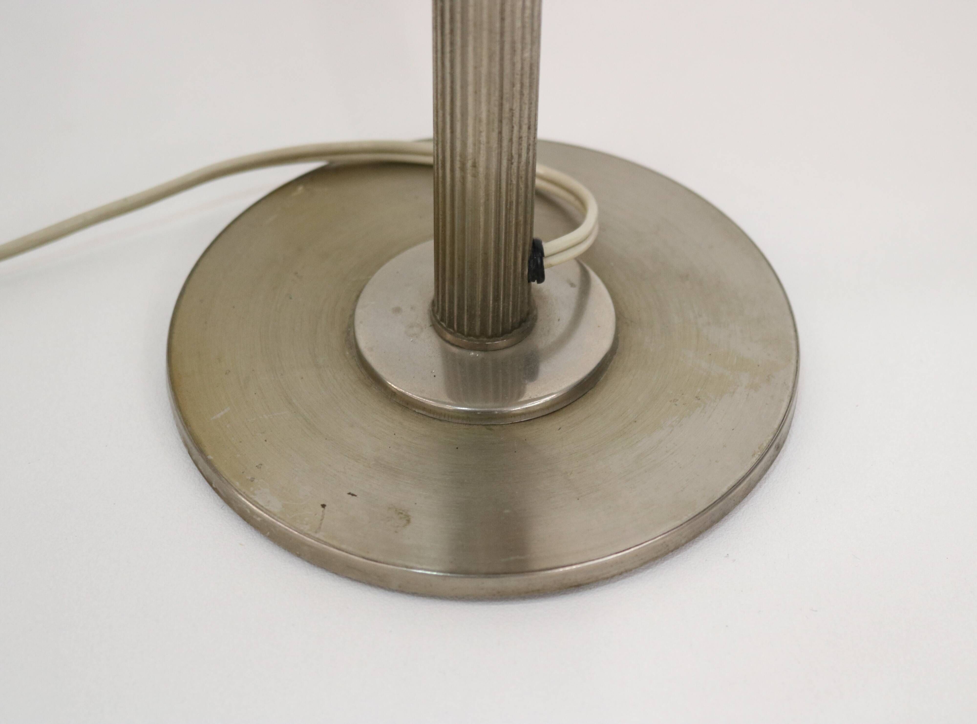 A striking modernist table lamp dating from the 1950s.
