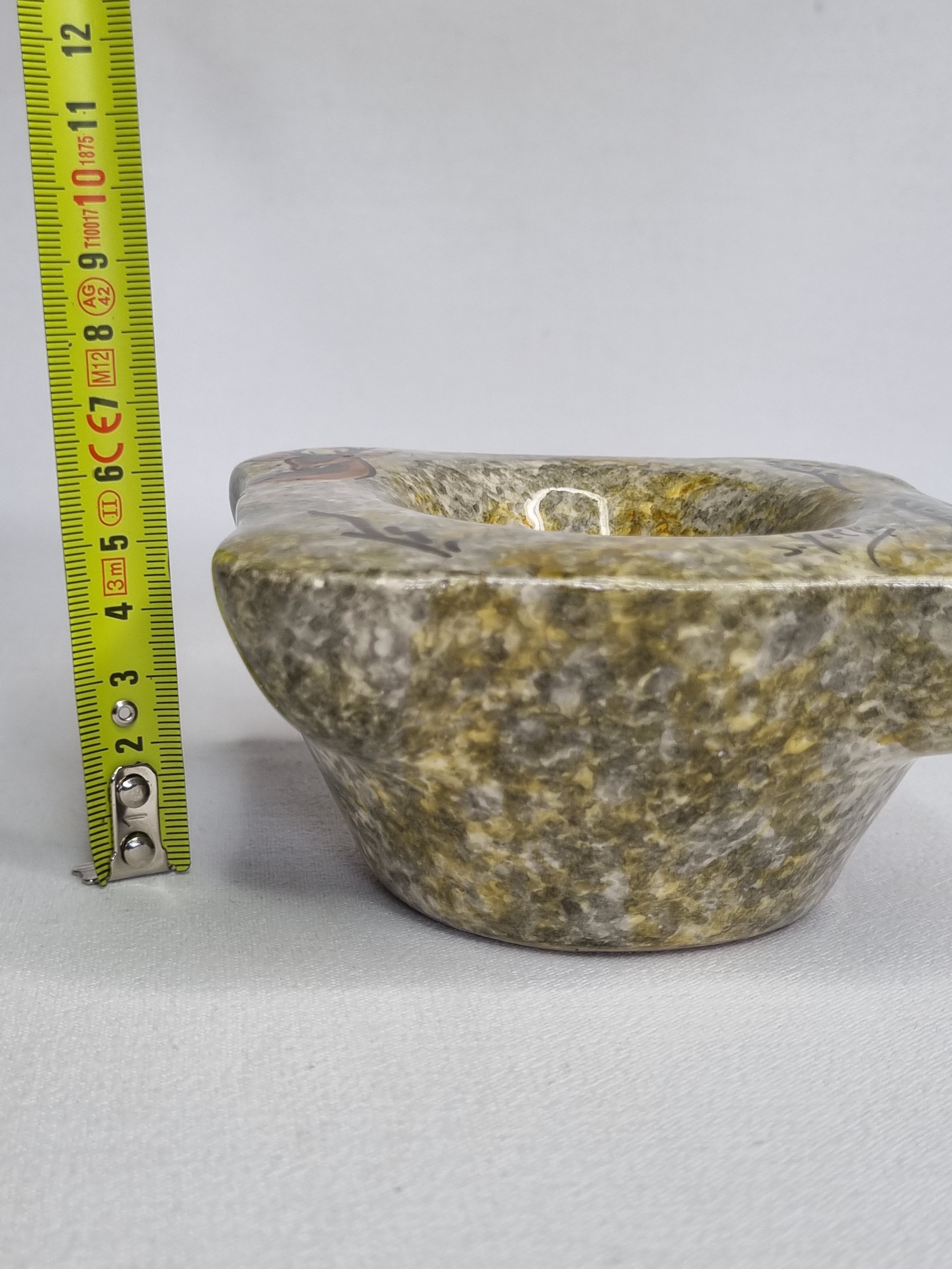 Empty pocket in vintage glazed ceramic signed "Gelb"