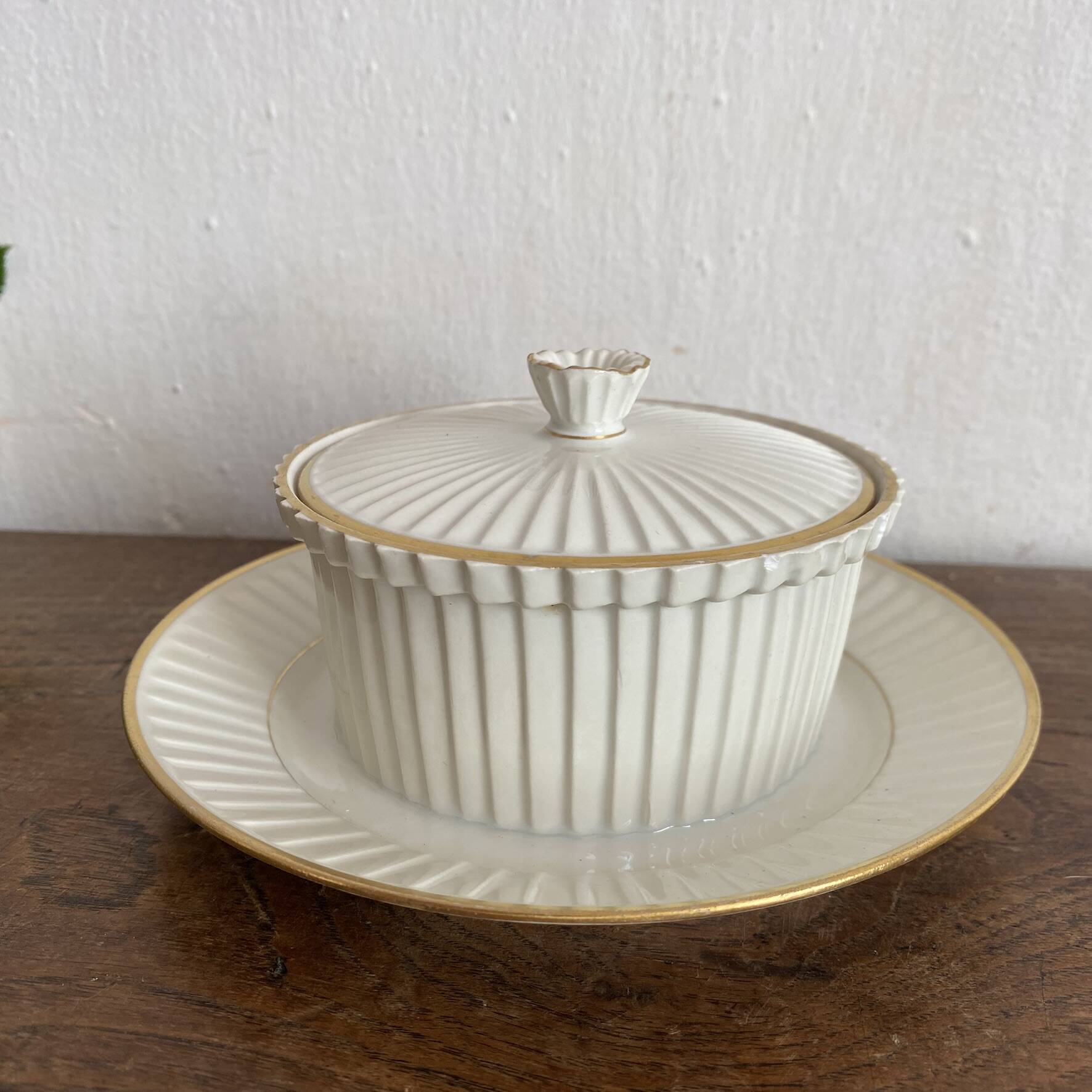 Sucrier en porcelaine fine Mehun