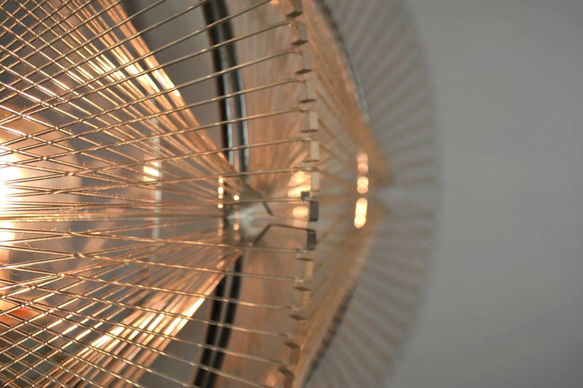 Neo floorlamp by Cottex, Sweden – plexiglas and nylon wire, 1990’s