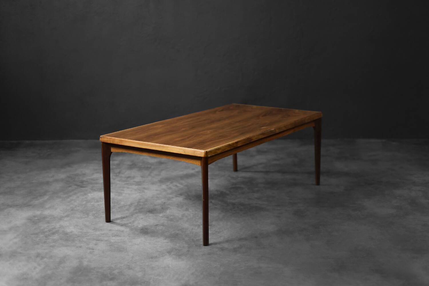 Vintage Mid-Century Danish Modern Teak Coffee Table from Vejle Møbelfabrik